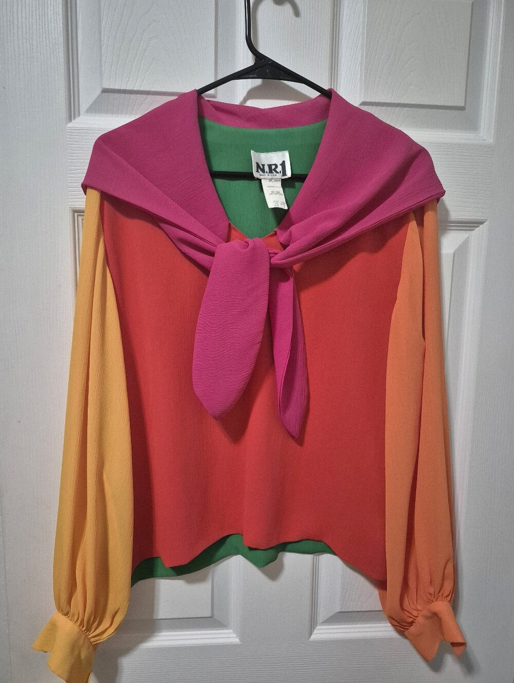 N.R.1 Vintage Colorful Flowy Blouse Made In Usa Size 6 M